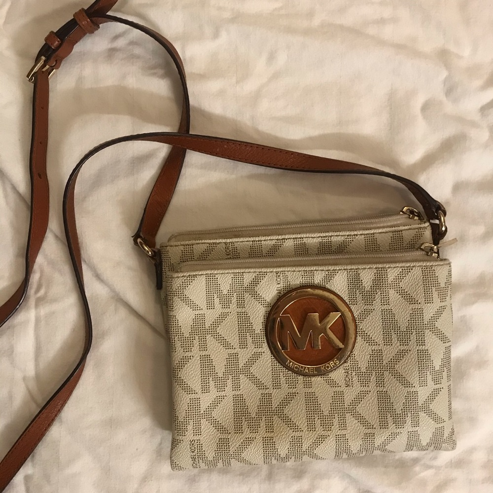 Over the shoulder Michael Kors purse